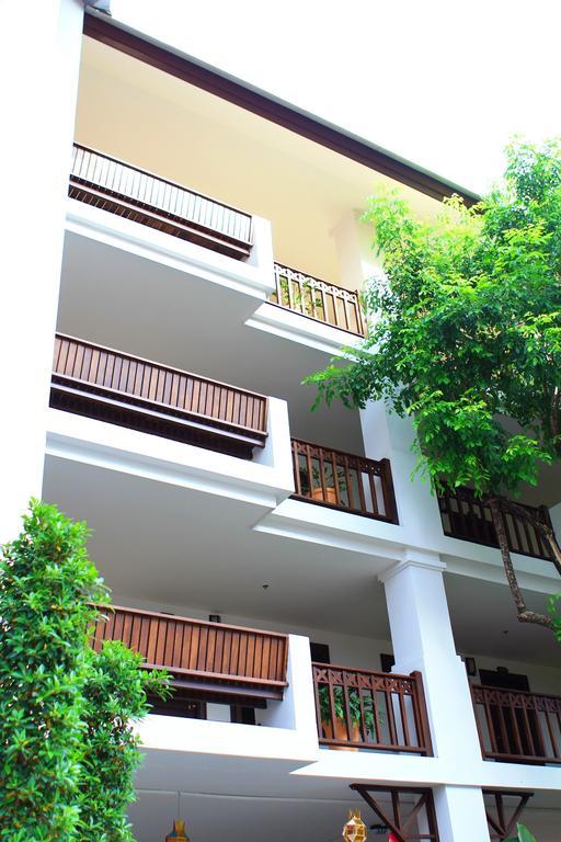 Top North Hotel Чиангмай Екстериор снимка